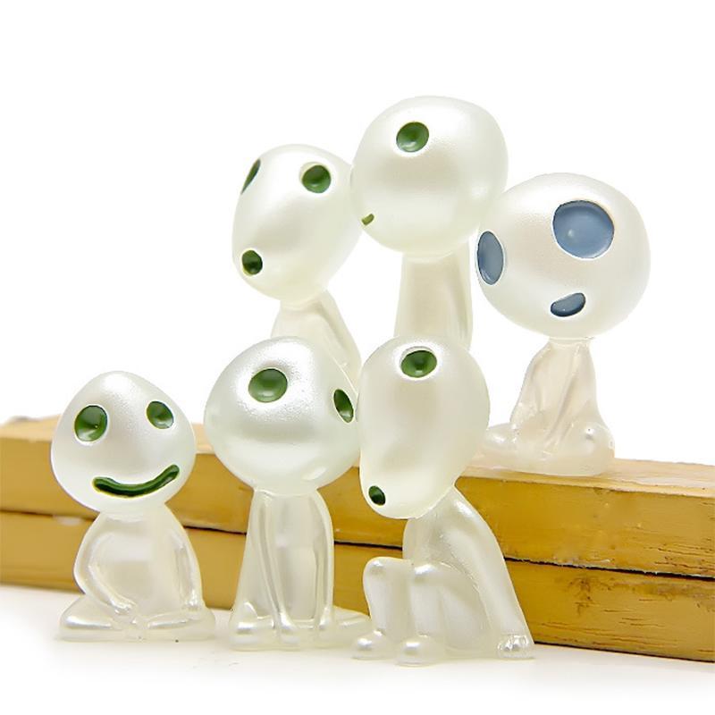 LUMINOUS GARDEN GHOST MINIATURE FIGURINES